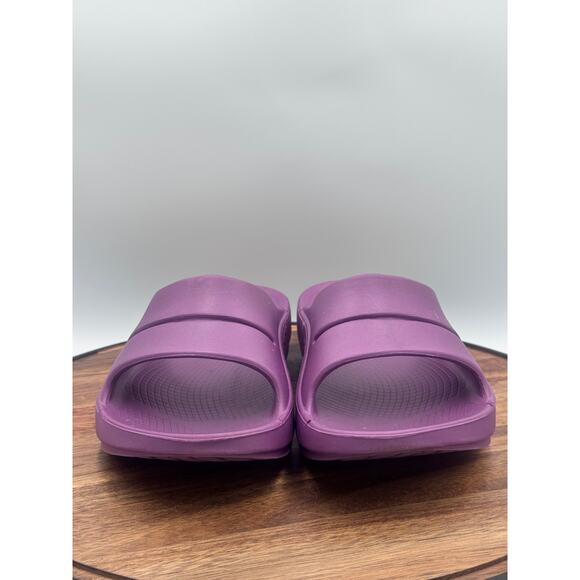 OOFOS OOahh Slip On Recovery Slides Sandals Purple Women's 10 Men's 8 - Picture 2 of 8